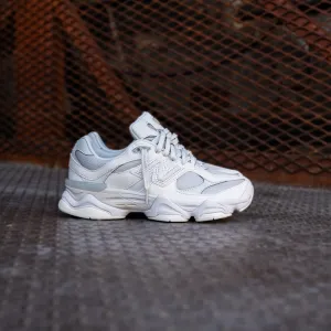 New Balance 9060 pour écoliers (Gris clair)