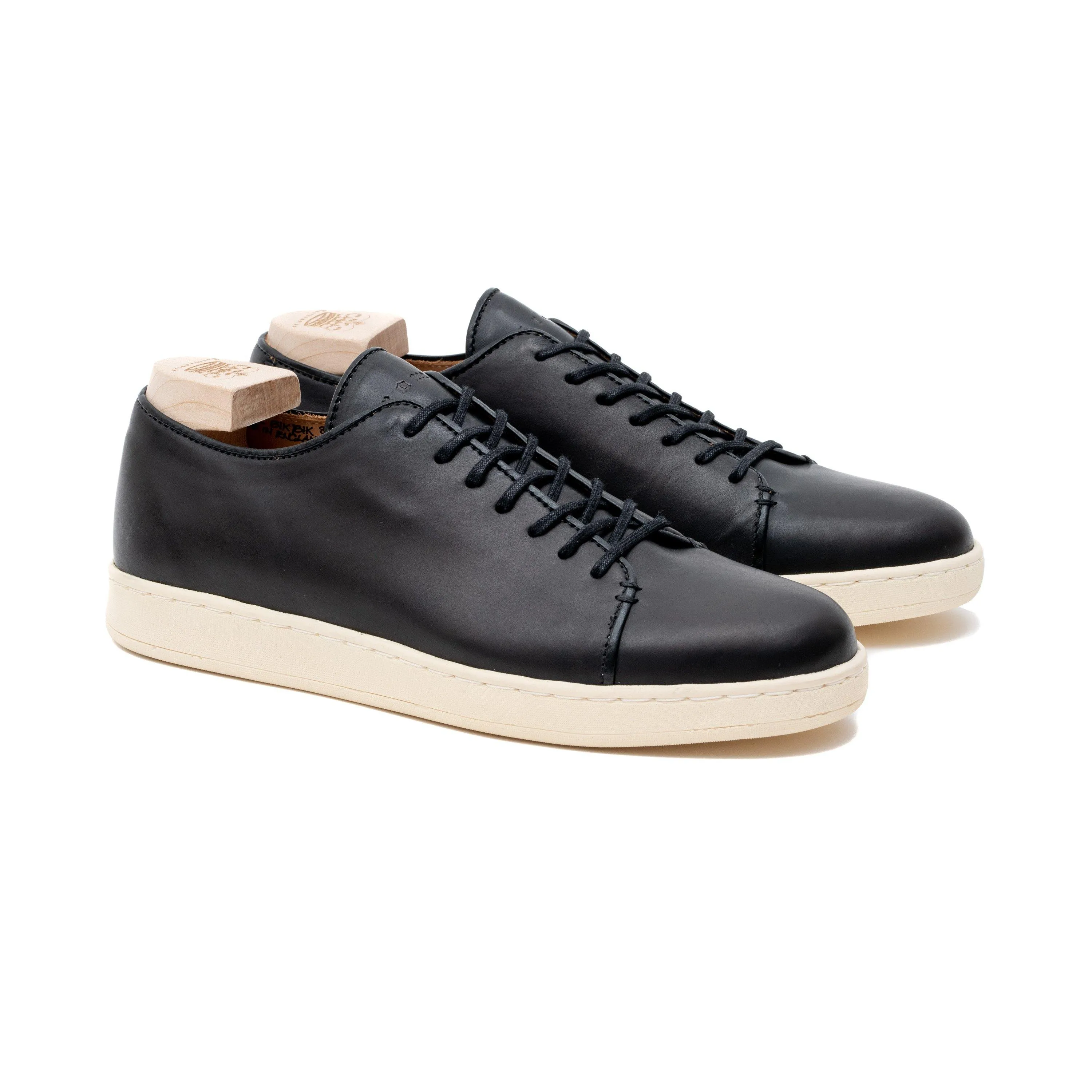 Harlestone Derby - Veau Noir Végétal