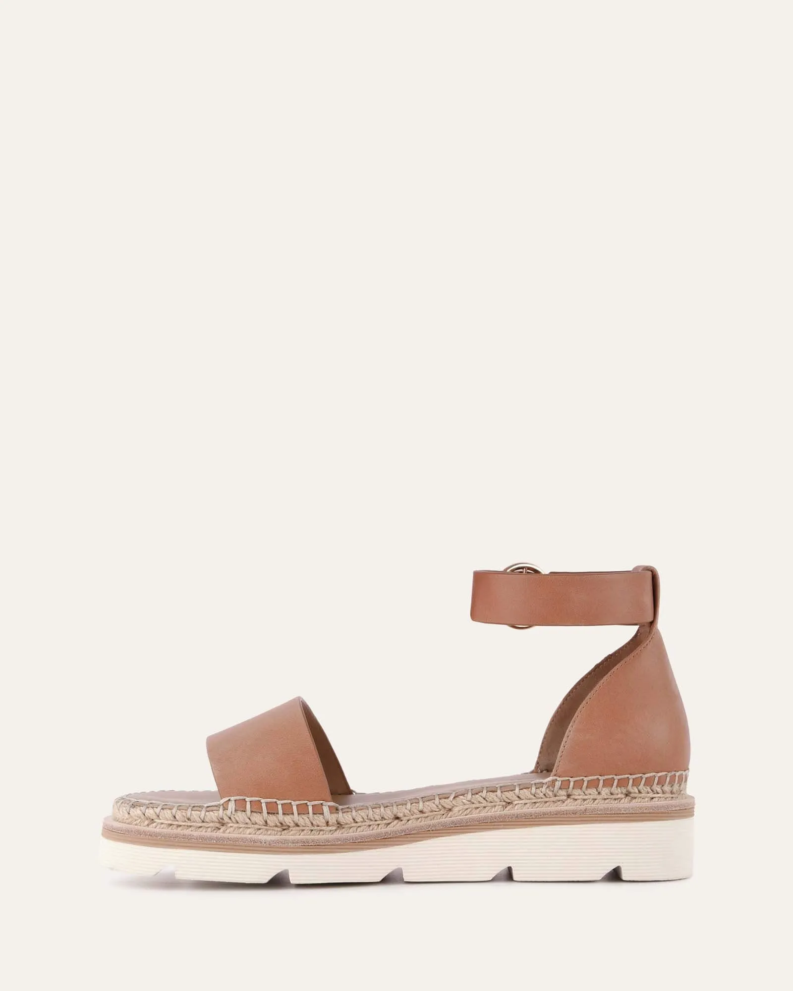 SANDALES PLATES IVY EN CUIR TAN
