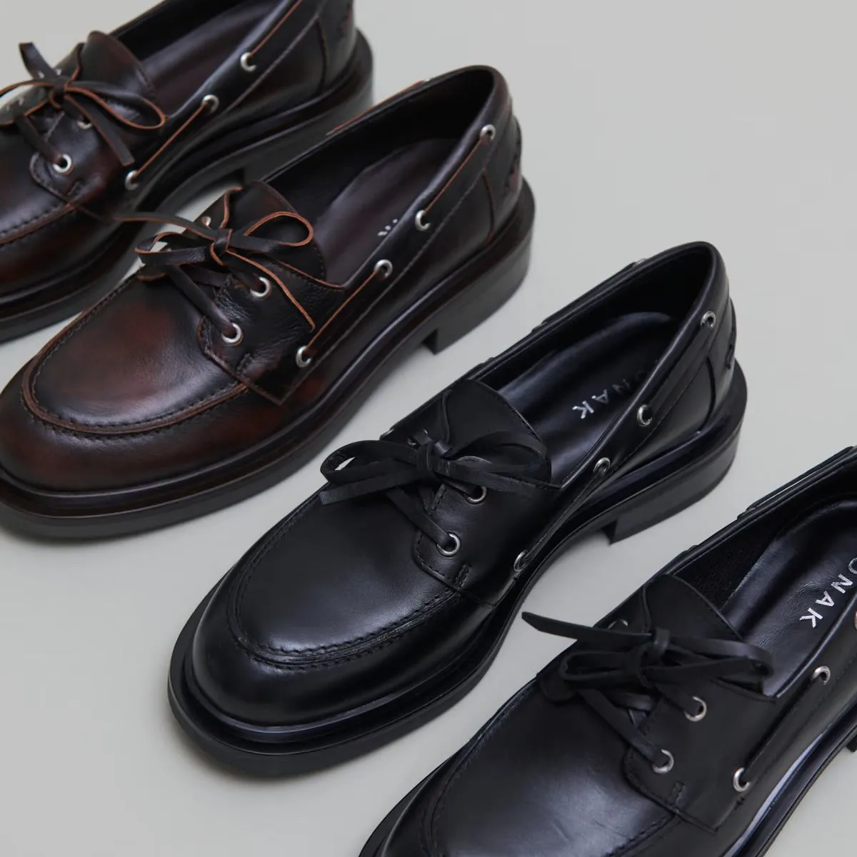 Chaussures pour Femmes Jonak 388 - Paolo Cuir Noir