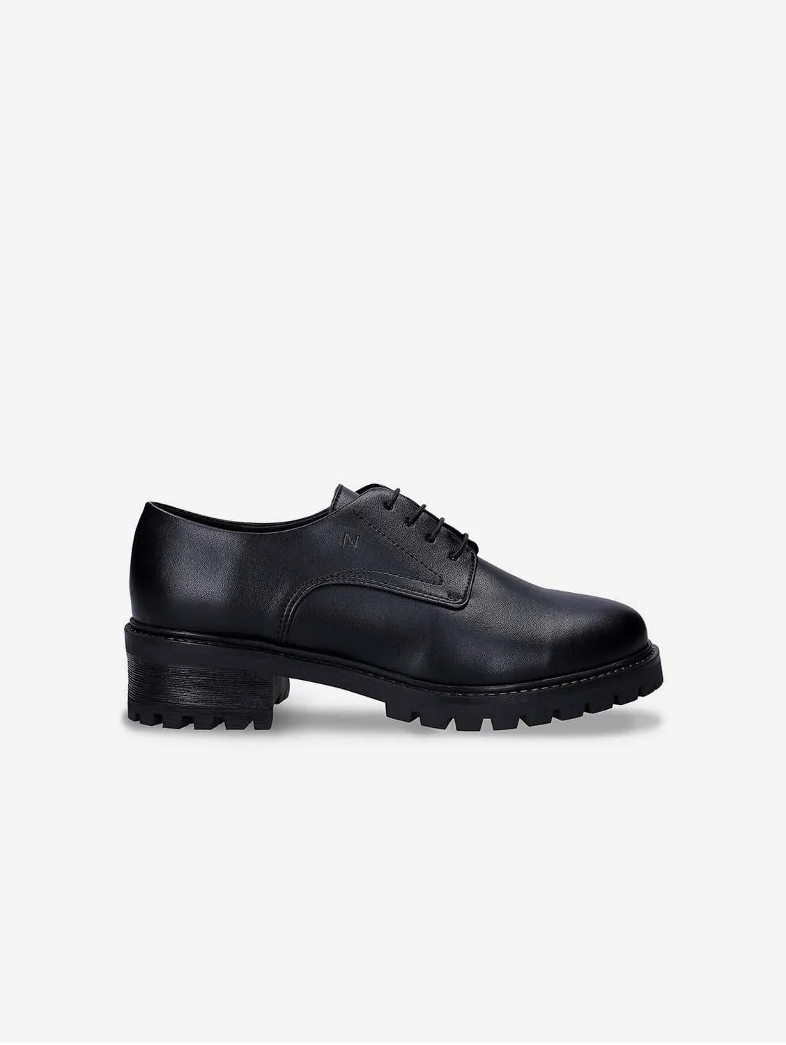 Chaussures Derby en Cuir de Pomme Végan pour Femme Moe | Noir