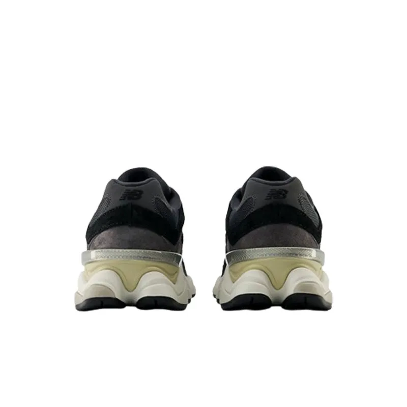 New Balance 9060 Noir avec Phantom et Magnet U9060BLC