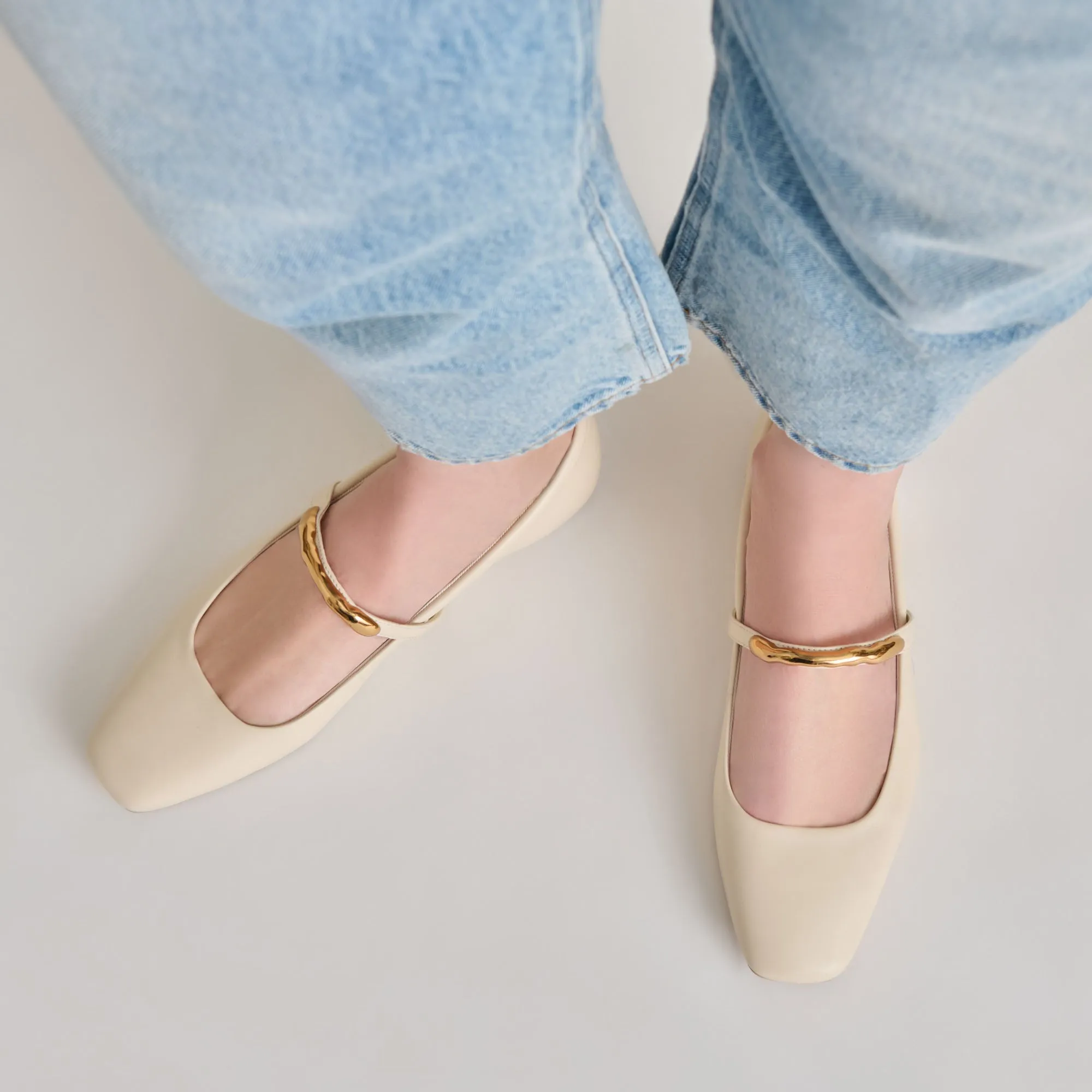 BALLERINES RADYA EN CUIR CRÈME