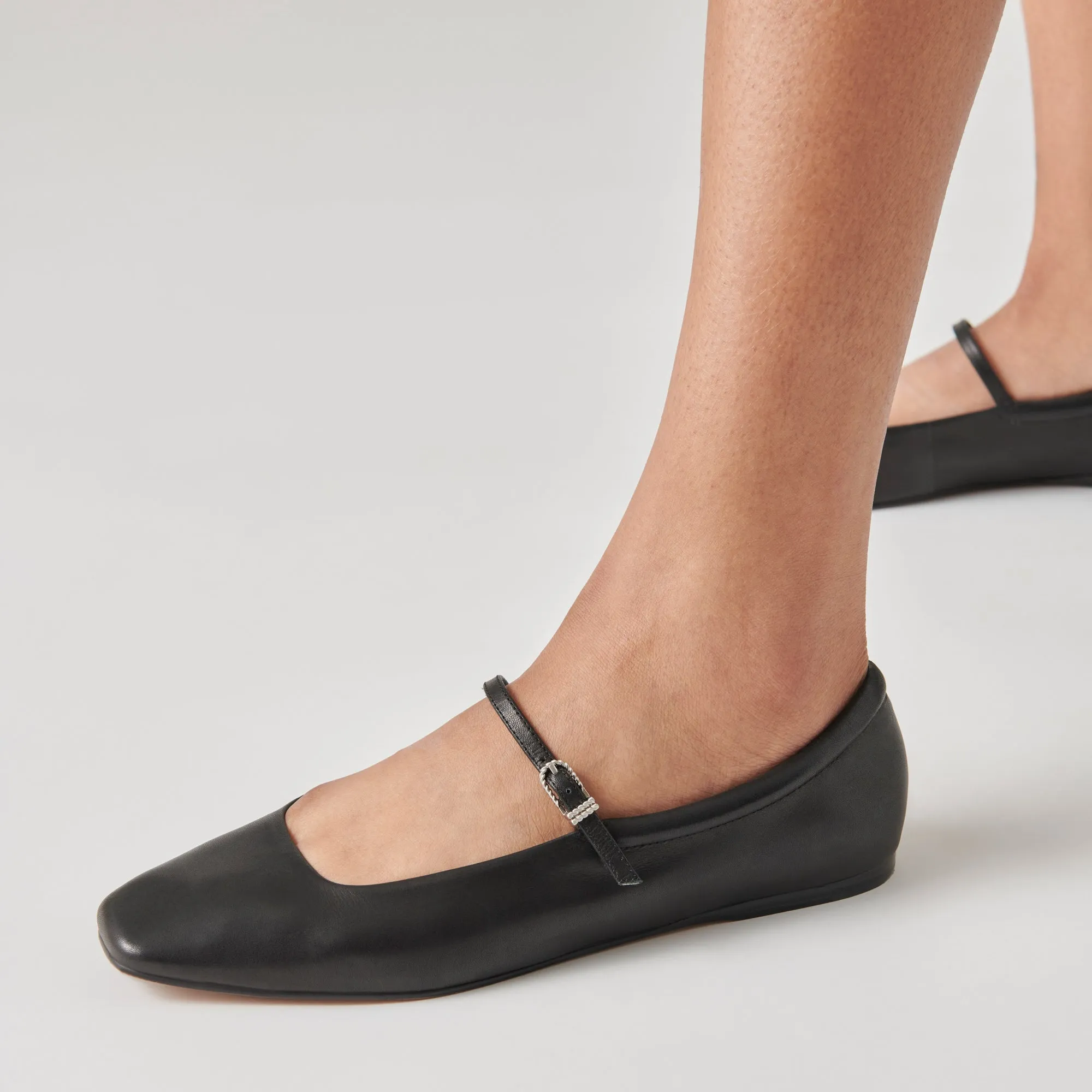 REYES BALLETTES NOIRES EN CUIR