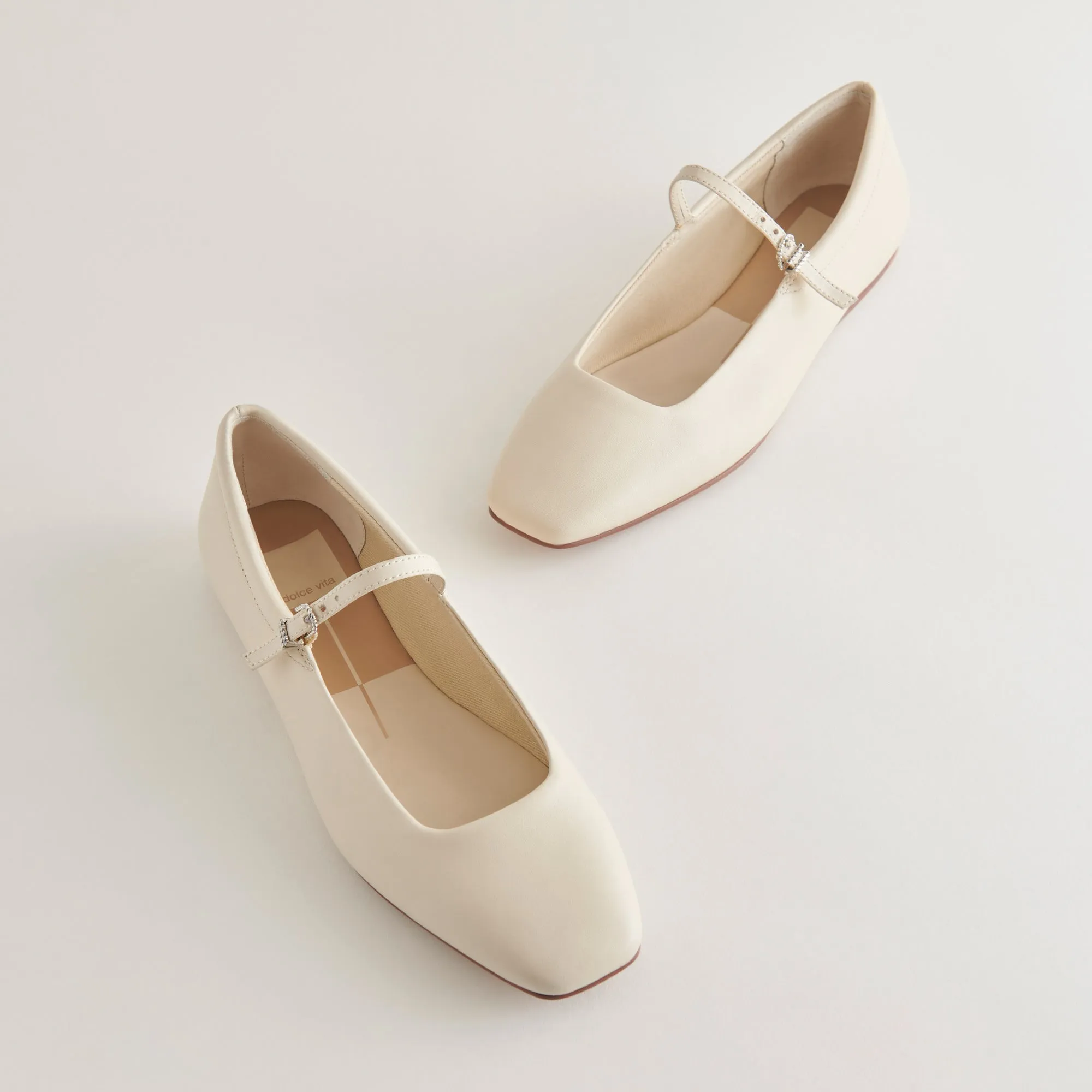 BALLERINES REYES EN CUIR IVOIRE