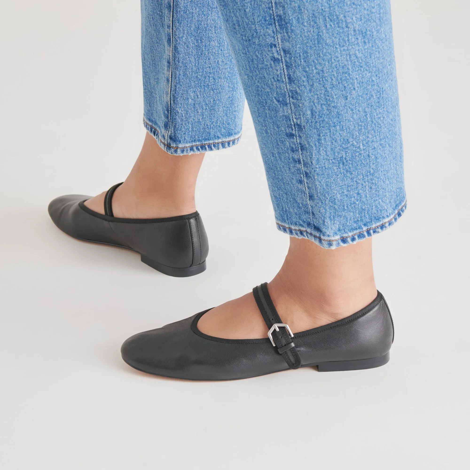 BALLERINES ROSLYN EN CUIR NOIR