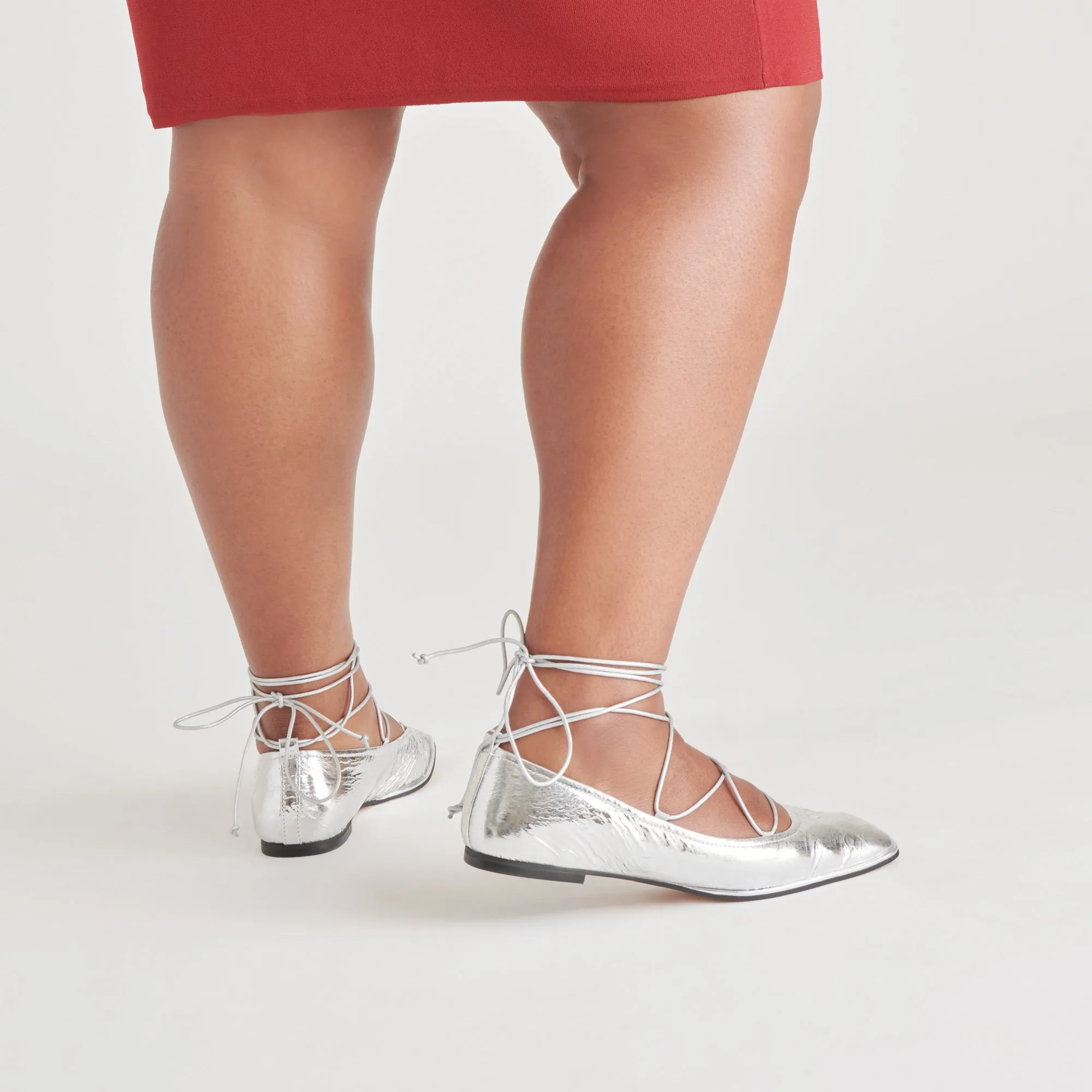 BALLERINES RYDER EN CUIR ARGENTÉ VIEILLI