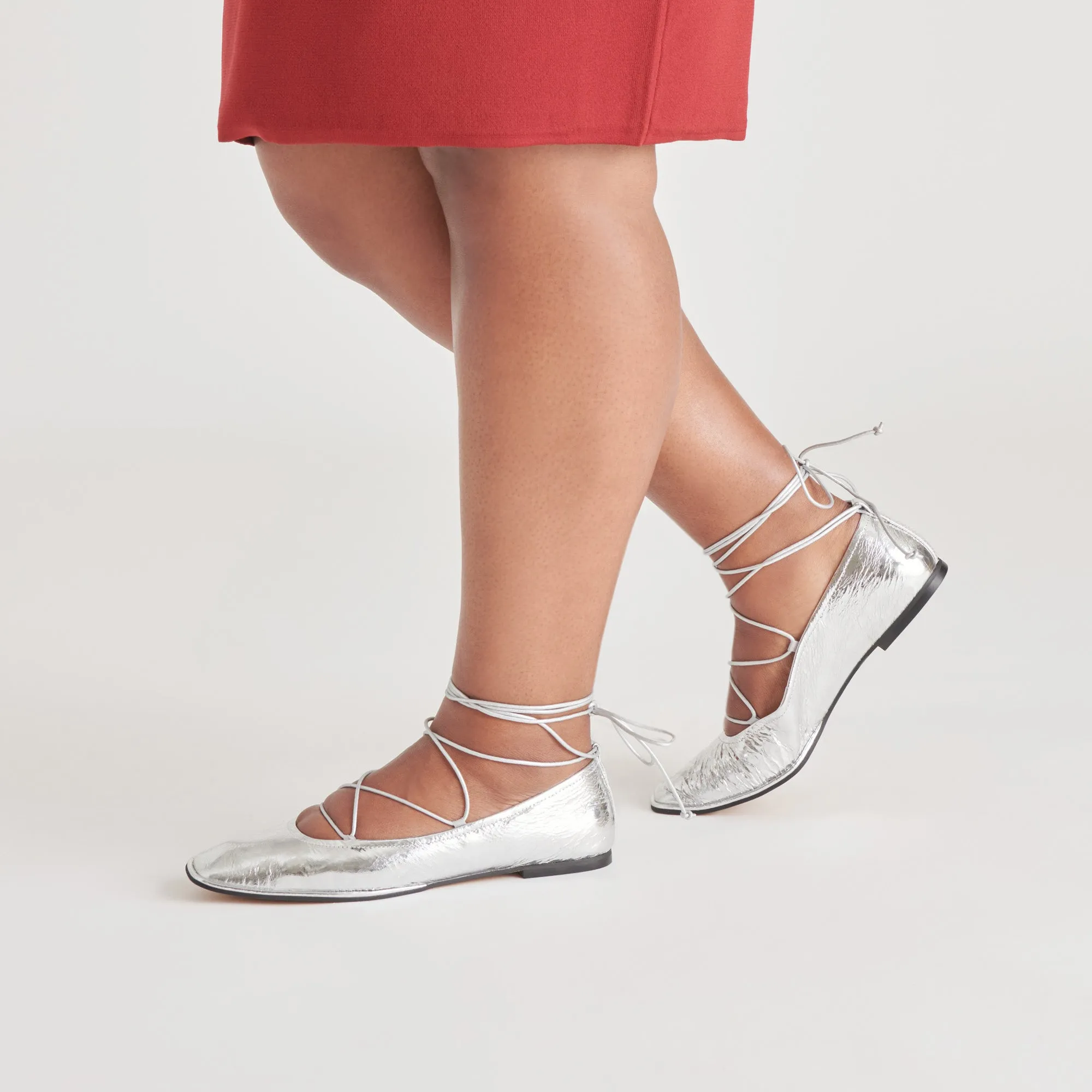 BALLERINES RYDER EN CUIR ARGENTÉ VIEILLI