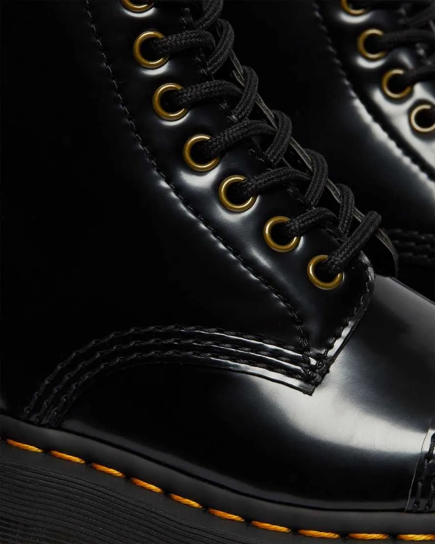 Bottes plates Vegan Sinclair en noir de Dr. Martens