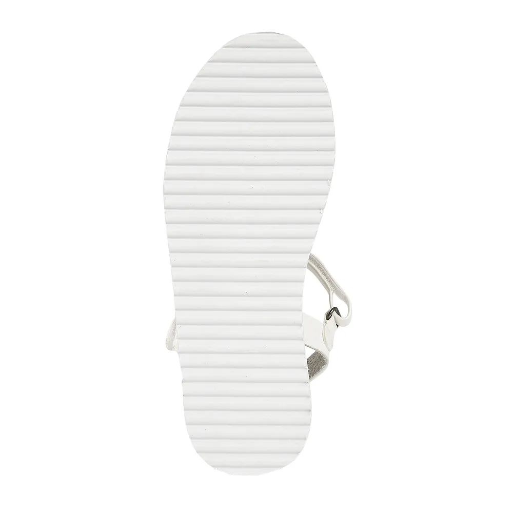 Chaussures plates blanches